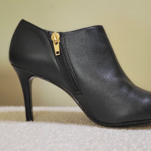 Calvin Klein Stiletto Booties Sz 6 - Picture 5 of 5
